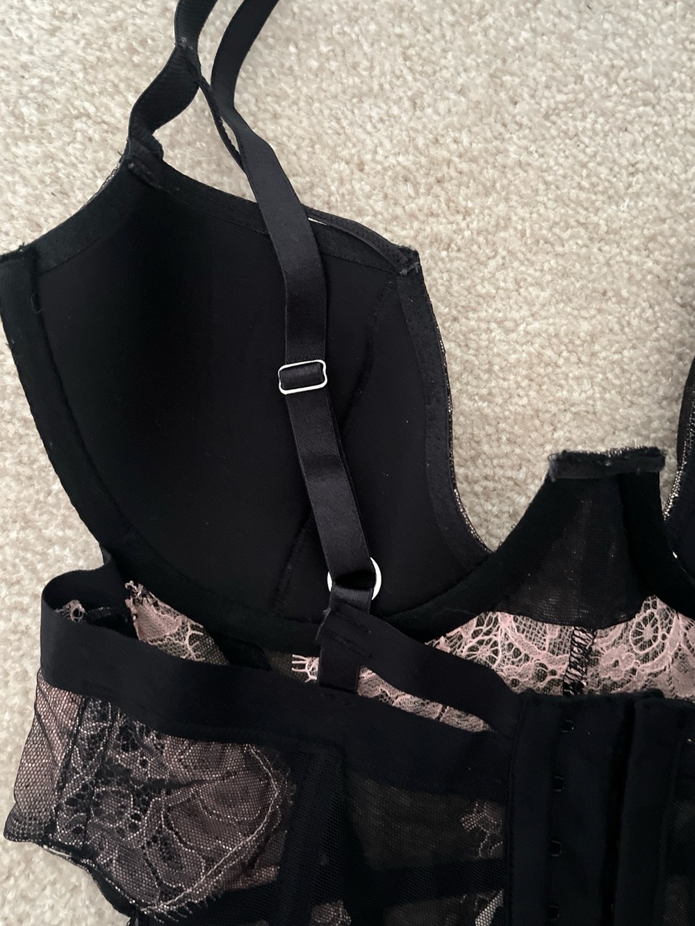 Victoria's Secret *Dream Angels* Lace Garter Corset Bustier- 36C *NWT* - Picture 6 of 8